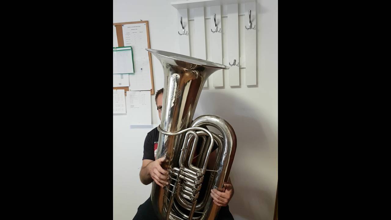 Tuba Cerveny