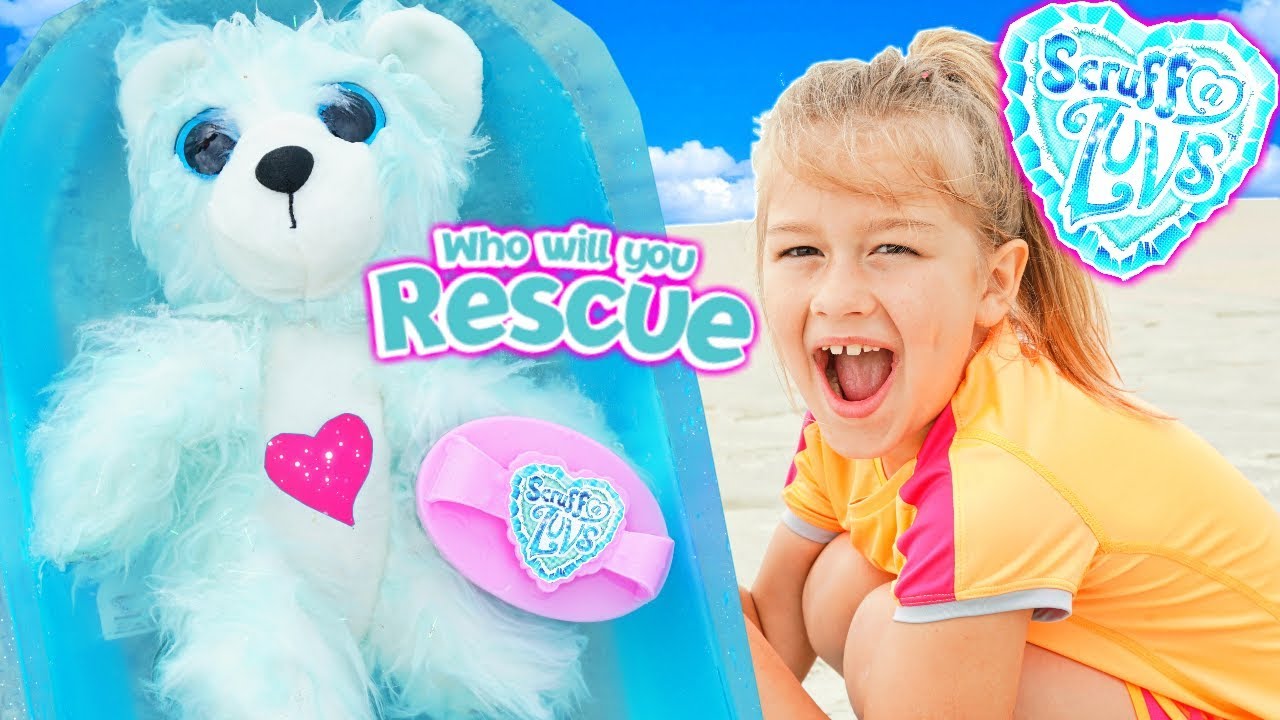 I Found a Polar Bear Thawing Out at the Beach! Scruff a Luvs Rescue Pets Adventure!