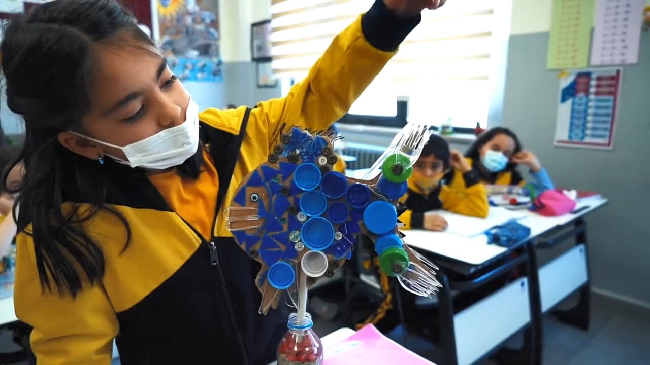 Çevreye duyarlı bireyler yetiştirme çabamızı, “Çevre Dostu Okul” projesiyle güçlendirdik