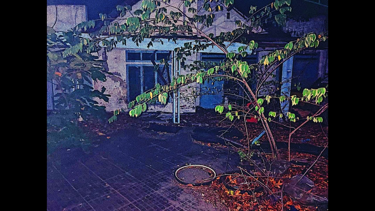 Rumah bekas pembantaian || Surabaya