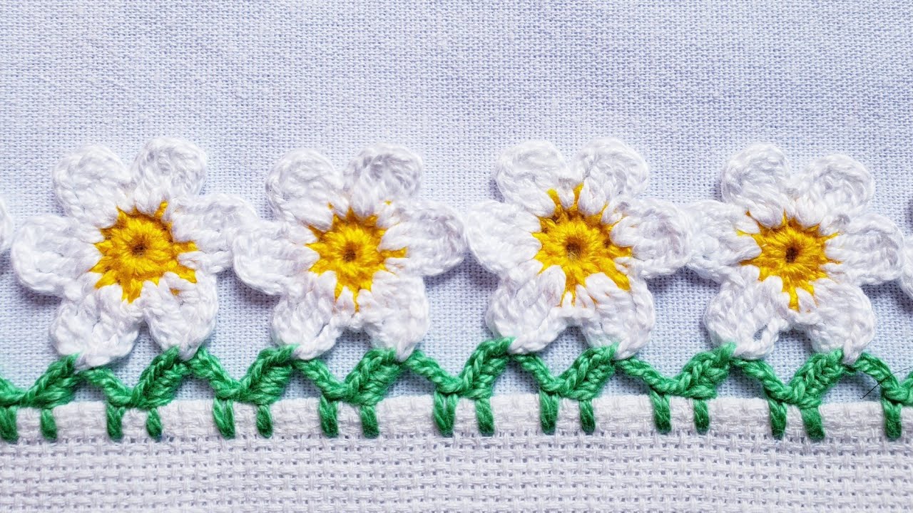 Barrado/bico para pano de prato com margaridas. #crochê #crochet  #barradinhodecroche 🌼#240