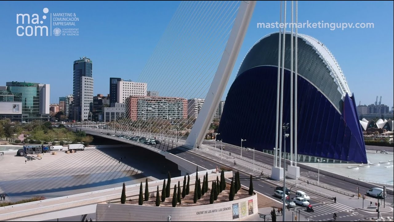 Vive la experiencia MACOM en la Universidad Politécnica de Valencia.