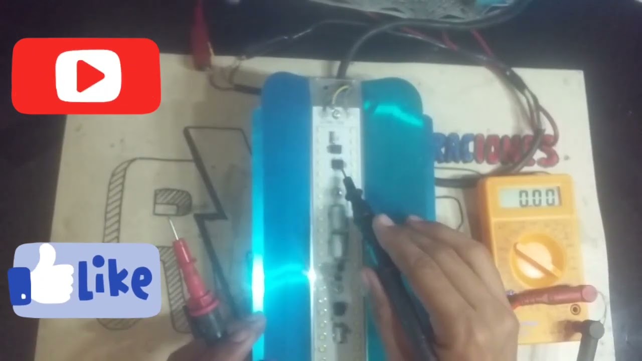 48. Lampara led 50W 120Volt marca OMEGA con led quemado.