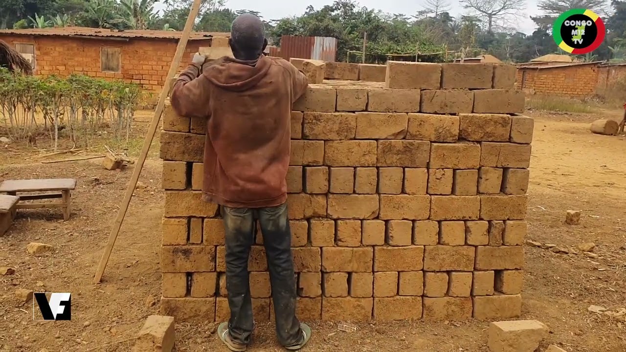 UN SAUT AUX VILLAGES KENGUE ET KIMFIKOU - DISTRICT DE MOUYONDZI DANS LA BOUENZA AU CONGO BRAZZAVILLE