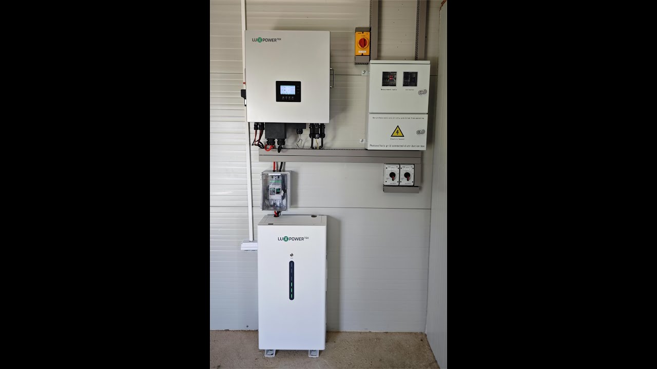 Соларна система за собствени нужди 10К Хибриден инвертор, 11kWp модули, 14,33kWh акумулатор
