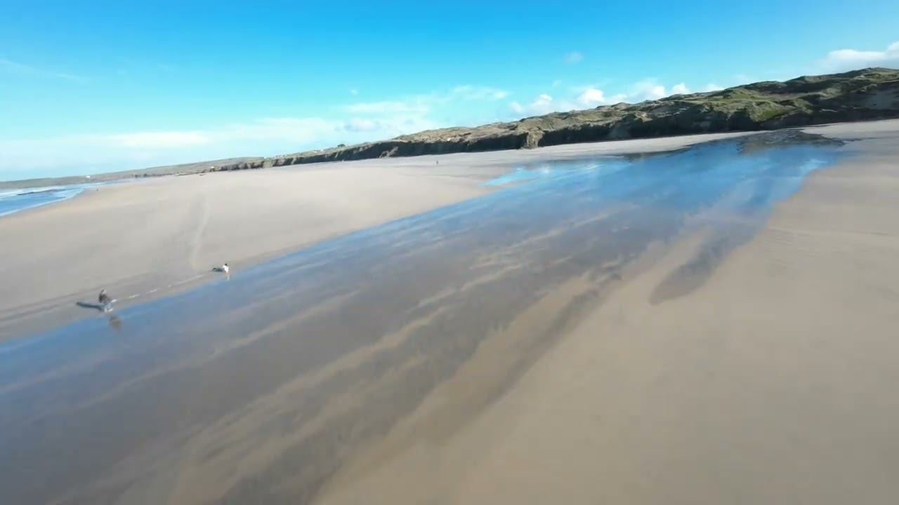 Cinematic at Gwithian Beach Cornwall UK #cinmatic #fpv #drone #fpvdrone  #quadcopter #onepack