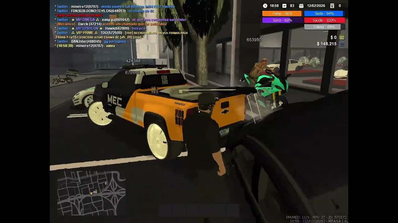 mecanico atrapalhando rp de todo mundo pegando carro de geral e fazendo bagunça.