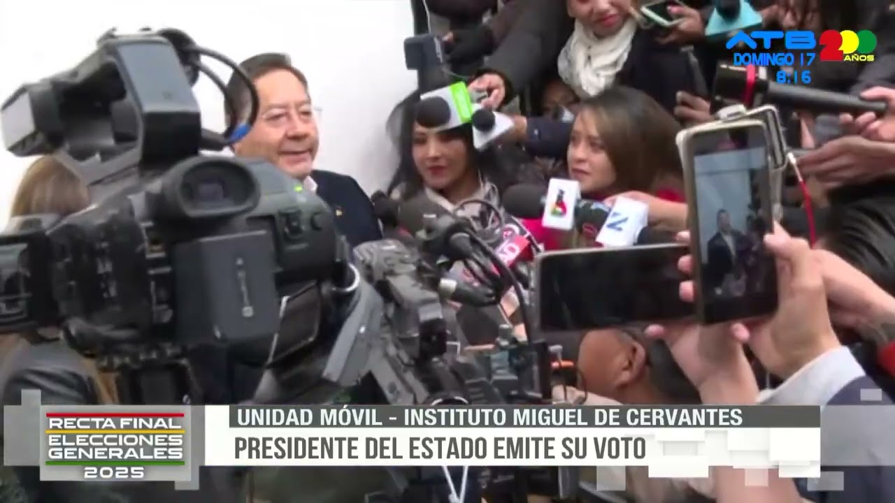 Presidente Luis Arce emite su voto e invita a la ciudadanía a participar en las elecciones