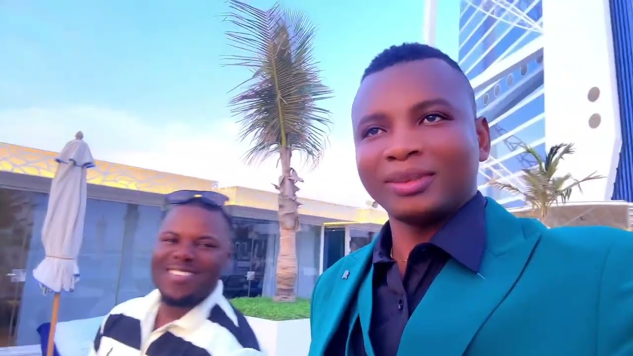 @DOUTI BENOIT A DUBAÏ