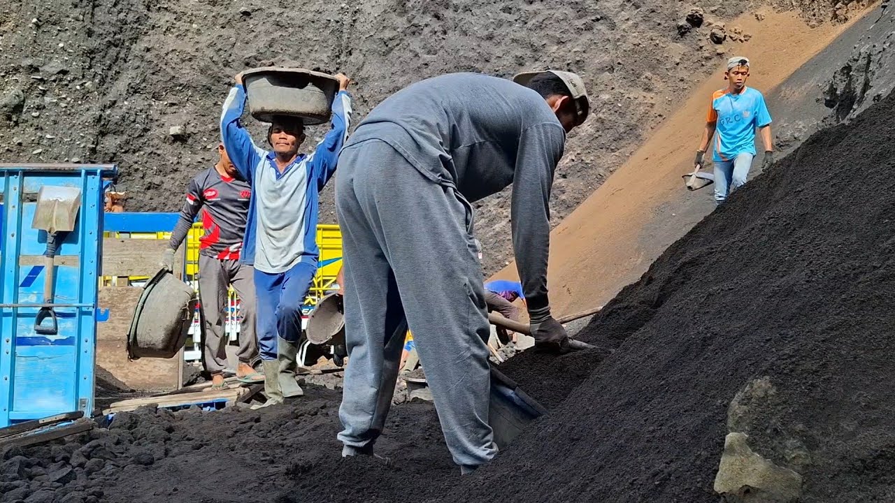 Mining black sand