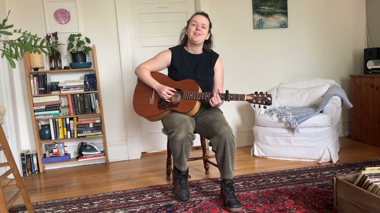 Exclusive AUK Mini-Gig: Reid Parsons