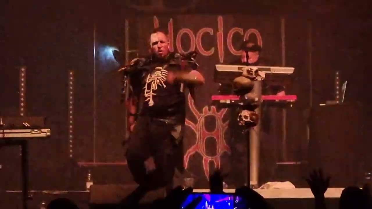 Hocico @ Werk 2 in Leipzig, 30.4.22 (4/5)