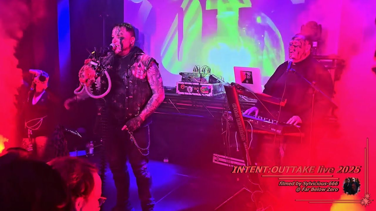 INTENT:OUTTAKE - Gott:innen - live (06.12.2025 - Glacialis Umbra Festival - shadow - Leverkusen)