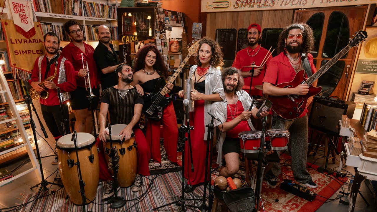 SOM NO SEBO | La Guacamaya