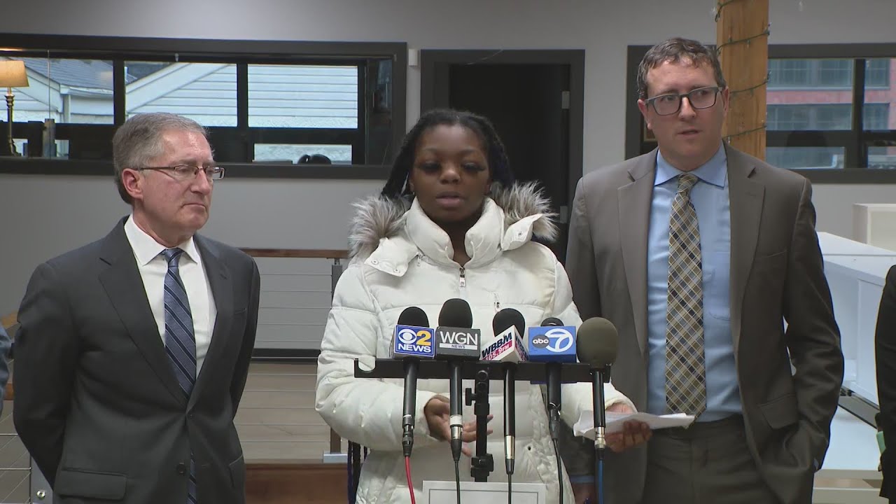Illinois DCFS accused of letting kids languish in jail