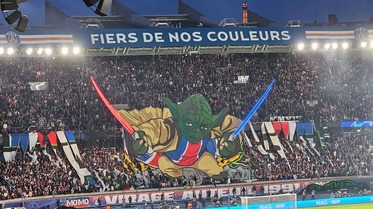 PSG v Barcelona | Star Wars Tifo | Paris Yoda Darth Vader Parc Des Princes UEFA Champions League