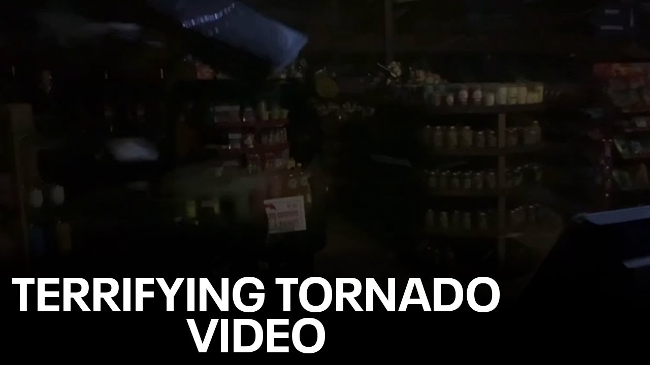 VIDEO: Tornado rips through gas station walls in Valley View, TX