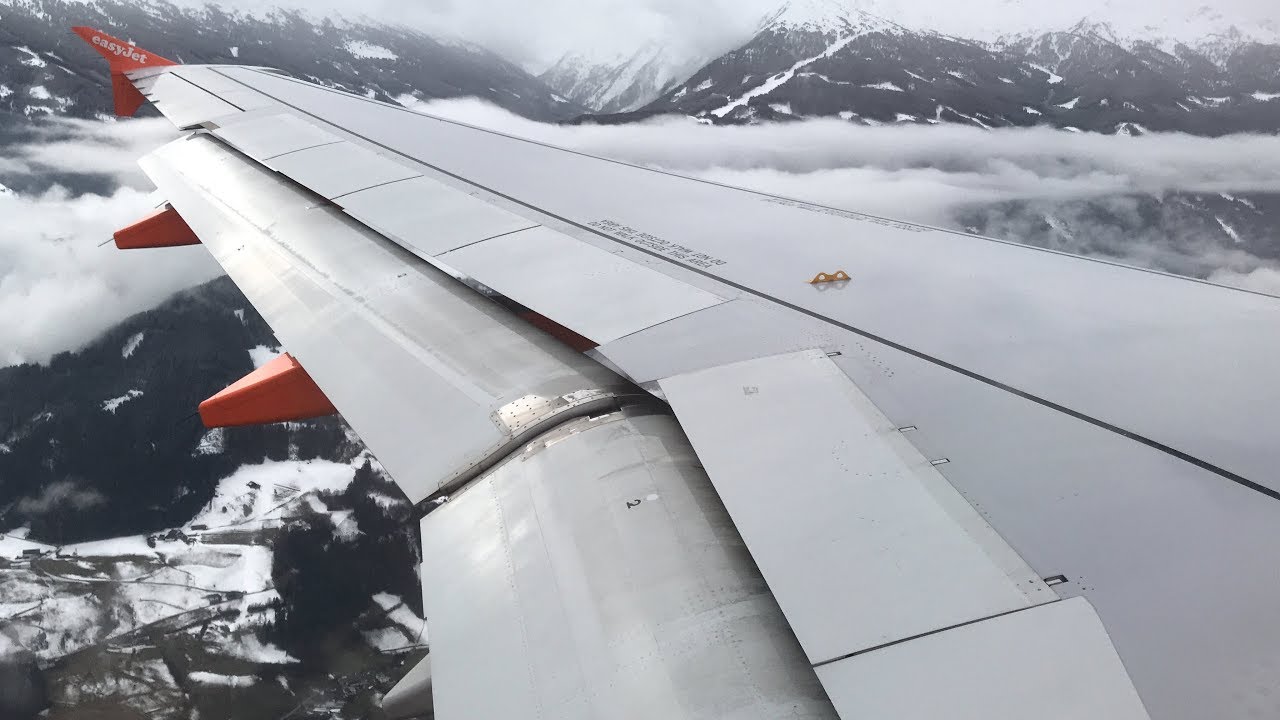 MISTY APPROACH | EasyJet A320 Landing at Innsbruck Airport