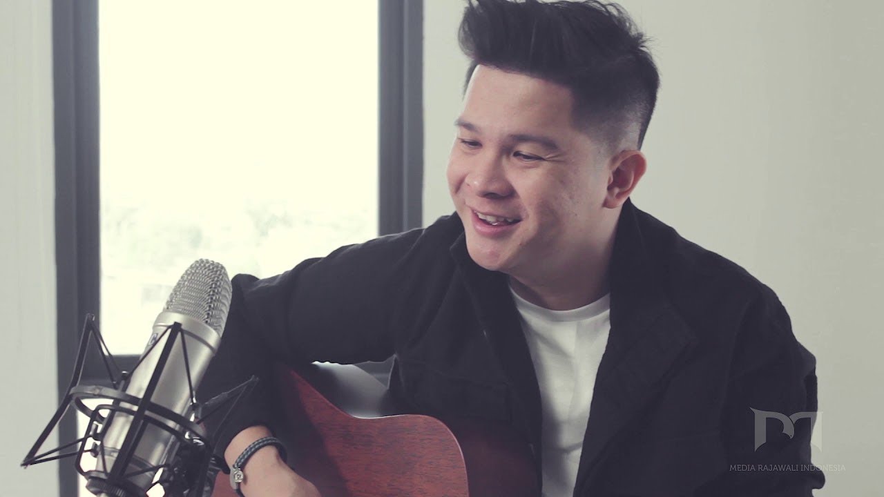 GMS Worship - Jesus I'm in Love with You (Acoustic)