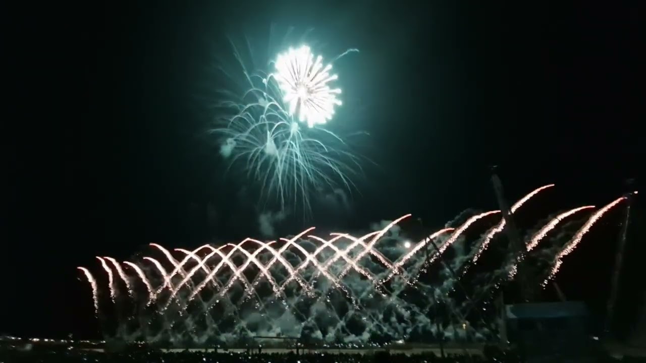 Feux d'artifice de Royan 15 Août 2024 sur les super héros.