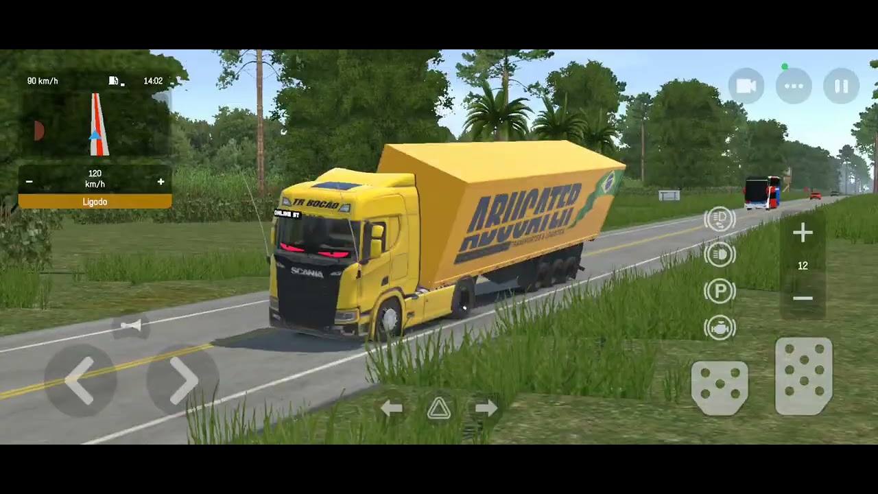 Jogando com o caminhão que ganhei de graça da atualização 