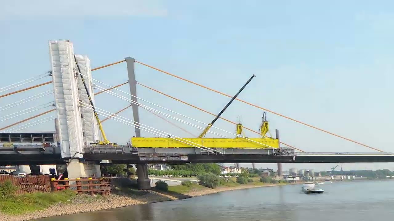 A 40, Rheinbrücke Neuenkamp: Bau-Zeitraffer März bis November 2022