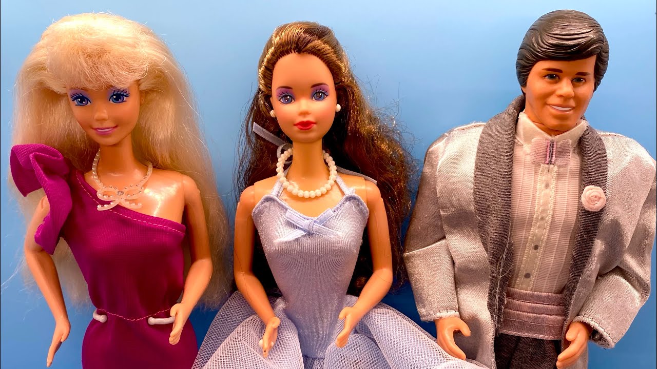 1987 PERFUME PRETTY Barbie WHITNEY & PERFUME GIVING Ken DOLL Superstar Era Vintage Dolls