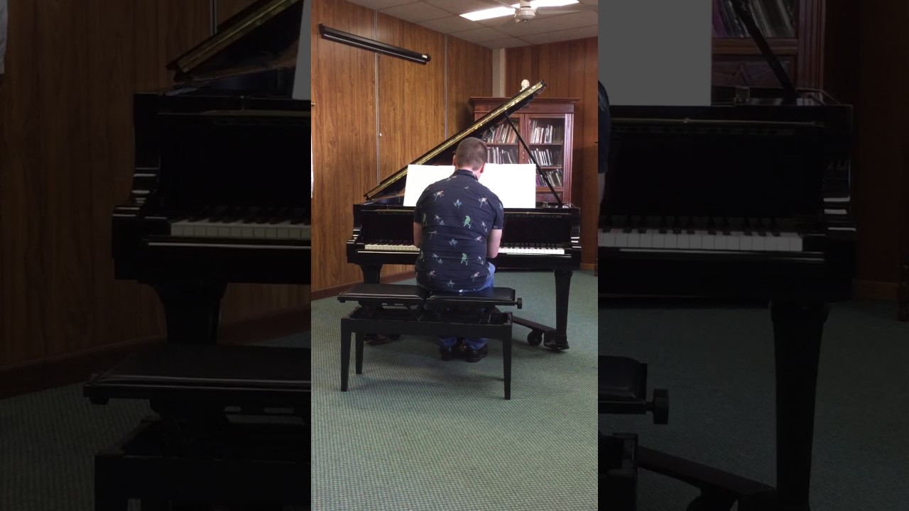 Home Piano Teacher Concert 2016 - Our Director James Vincent plays Debussy - Clair de lune