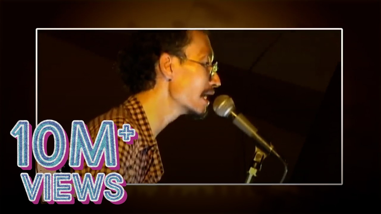 ထူးအိမ်သင် - ချစ်တိုင်းလည်းမညား [Live Music]