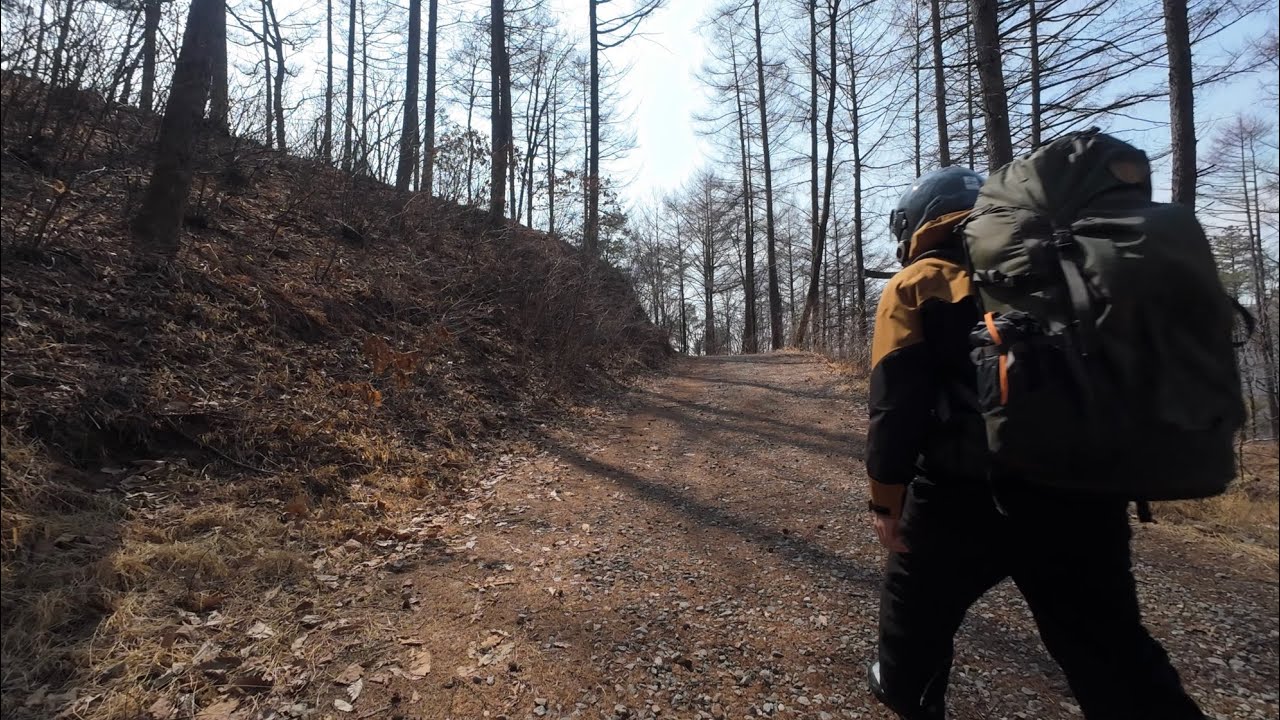 깊은 산속에서 완벽한 고립, 복귀는 빗속을 뚫고...| 모토캠핑 | Svartpilen401 (Solo Motocamping in the Deep Forest, Rain Ride)