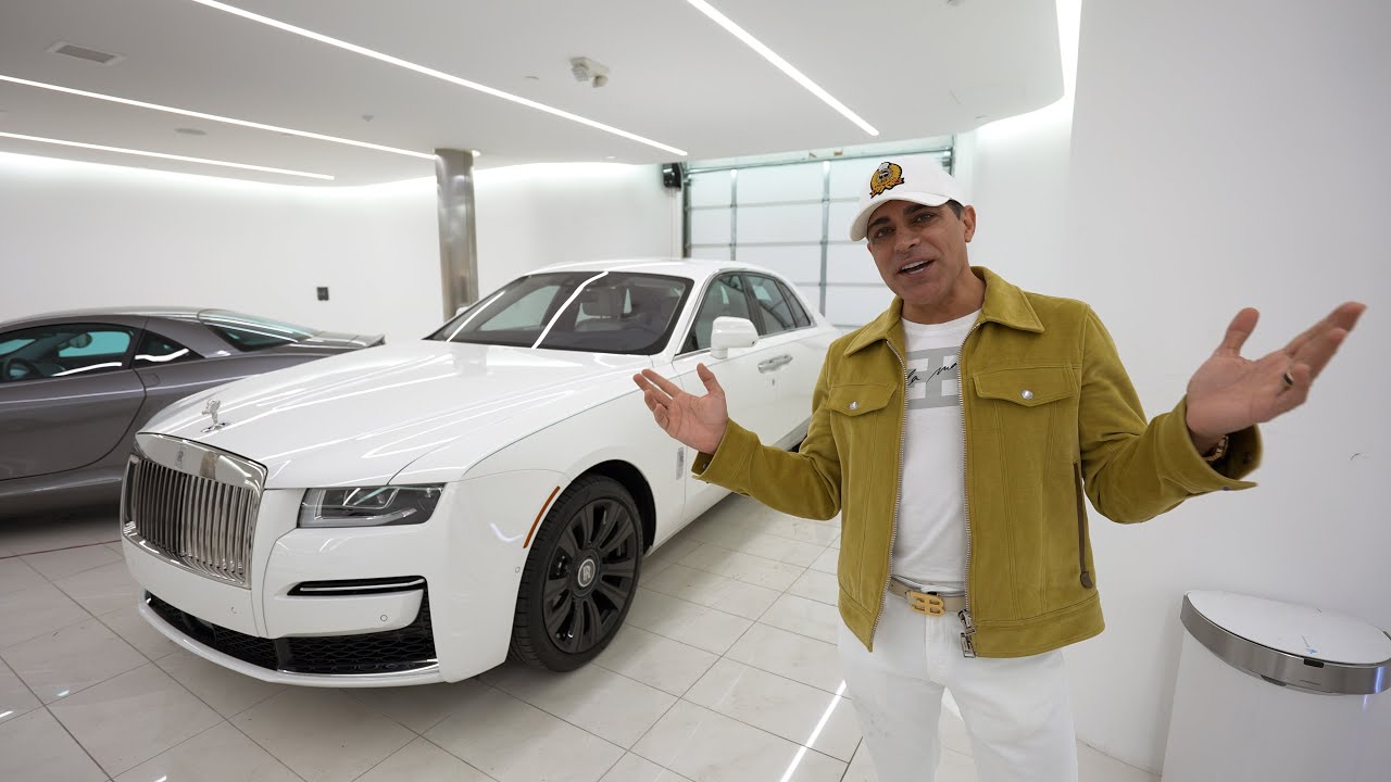 MY FIRST DRIVE IN THE 2021 ROLLS ROYCE GHOST! || Manny Khoshbin