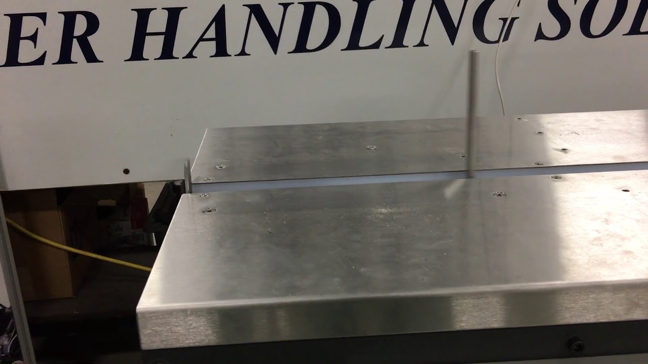 Superior-PHS: L16 Collating Base - Lugged Conveyor.  Variable Speed.