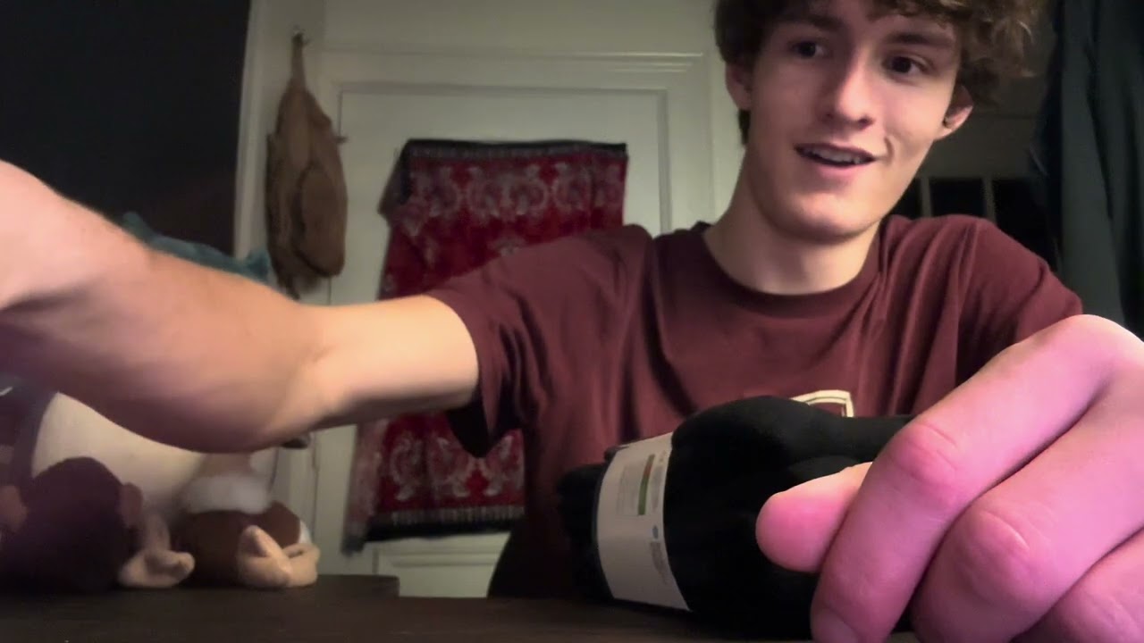 Low quality ASMR that everyone seems to like