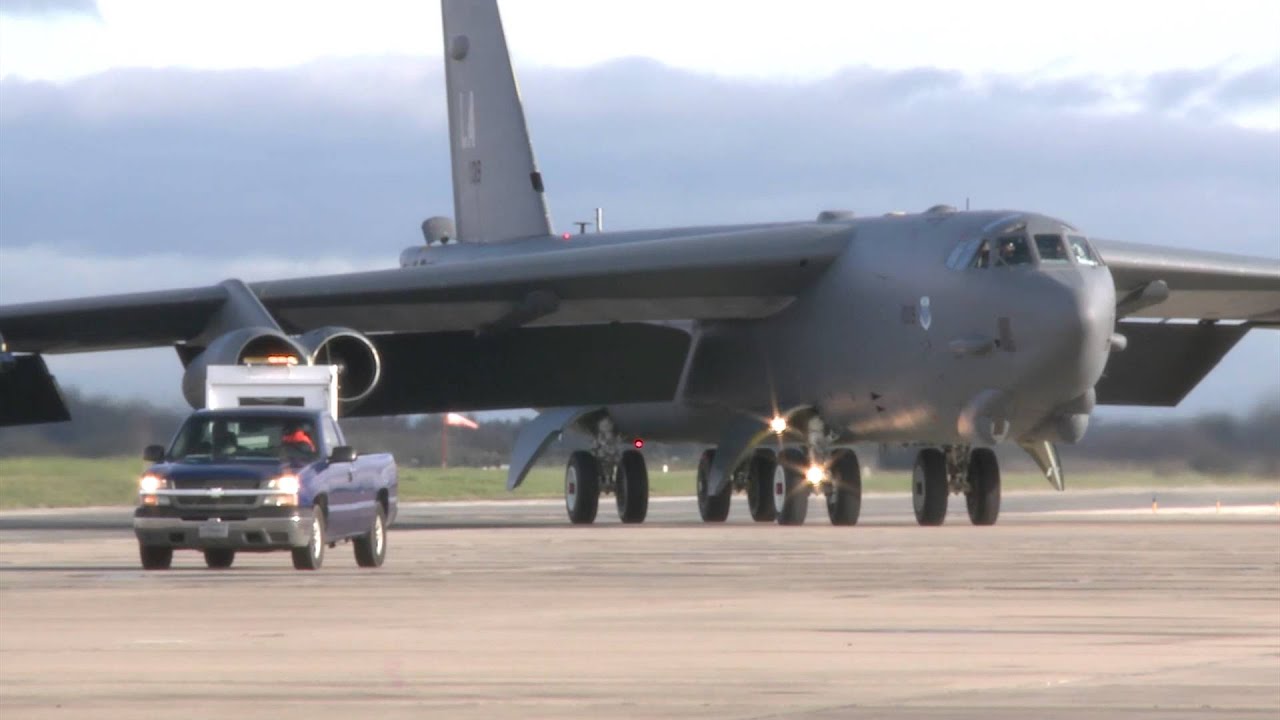 Llegada de los B-52 a Morón, defensa.com
