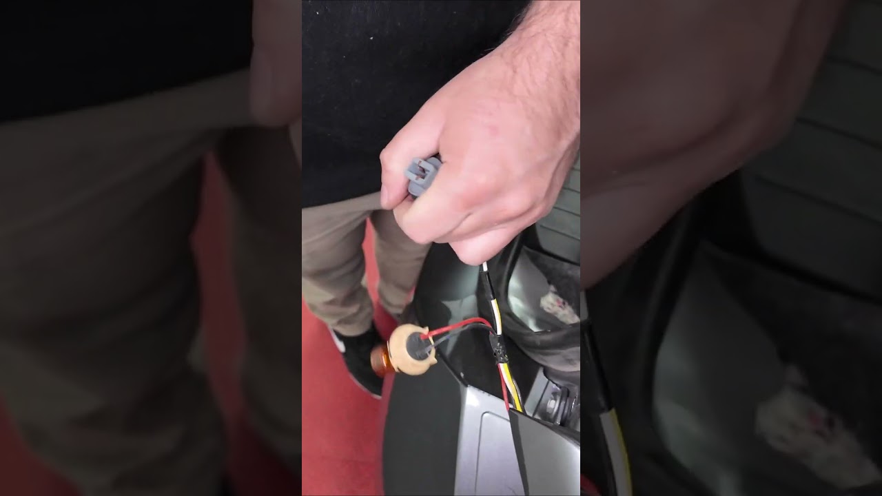 2024 Nissan Sentra LED vs Halogen Rear Turn Signals! LASFIT Install & Comparison