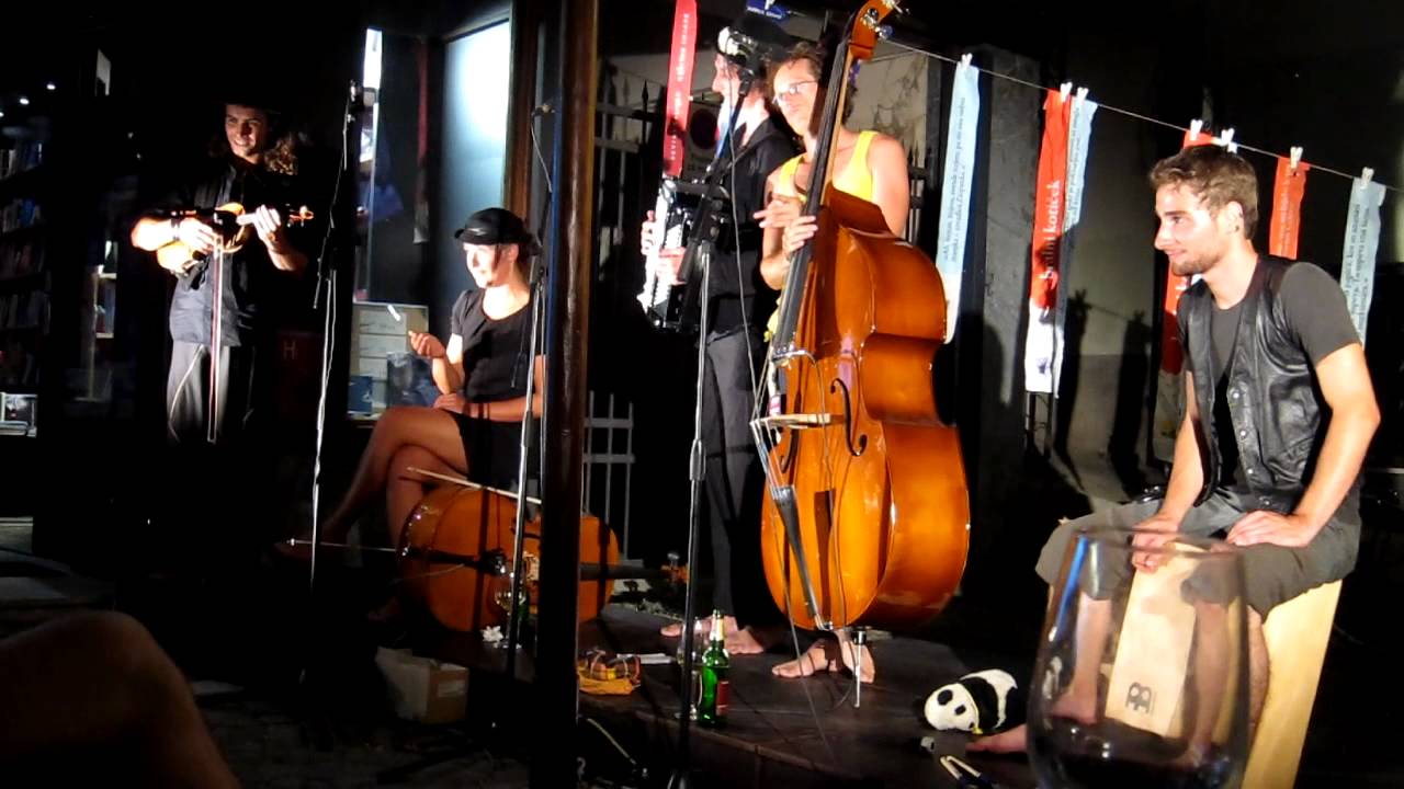 feketeseretlek   We are going to die