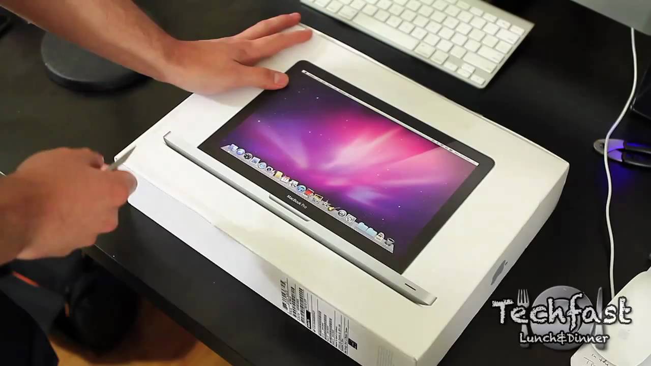 New 13-Inch Macbook Pro Unboxing & Hands On! (2011 Core i5)