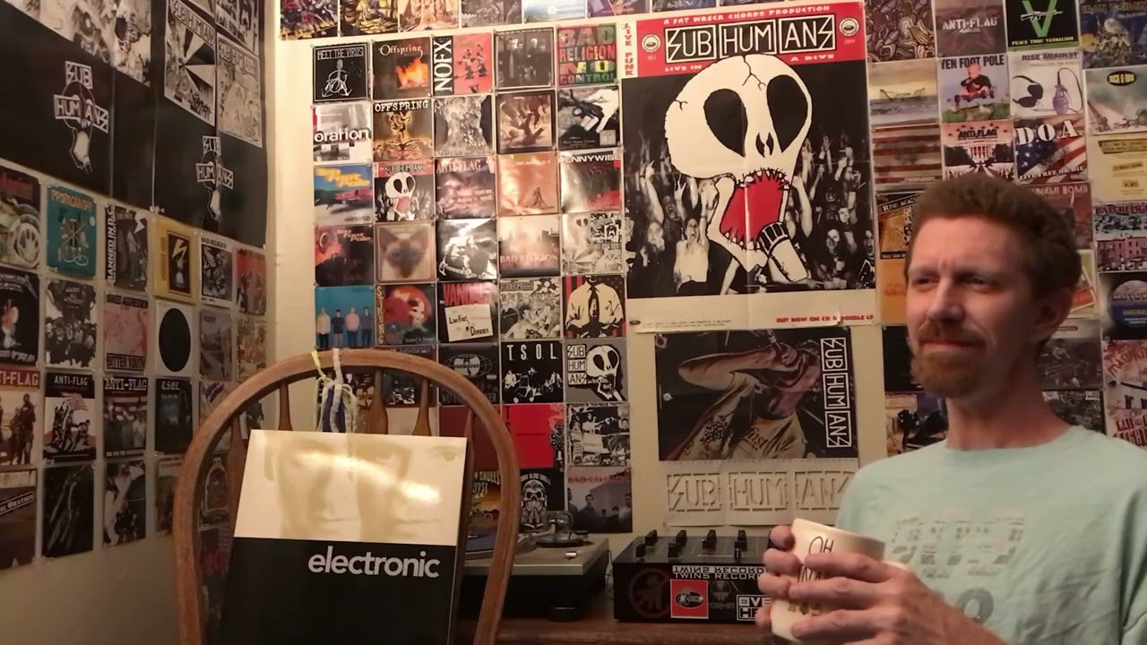 Shnootz - Reaction Video (Electronic - Getting Away with It)