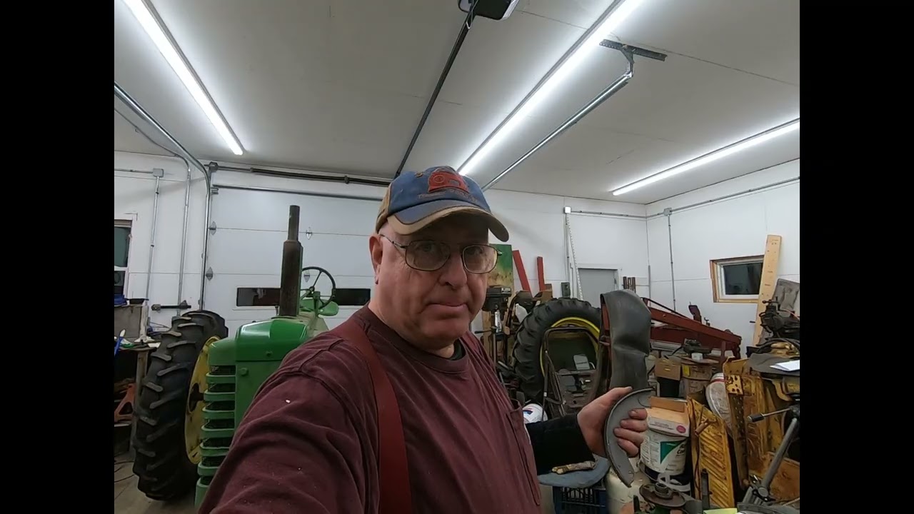 # 794 JD-B Relining the brake shoes