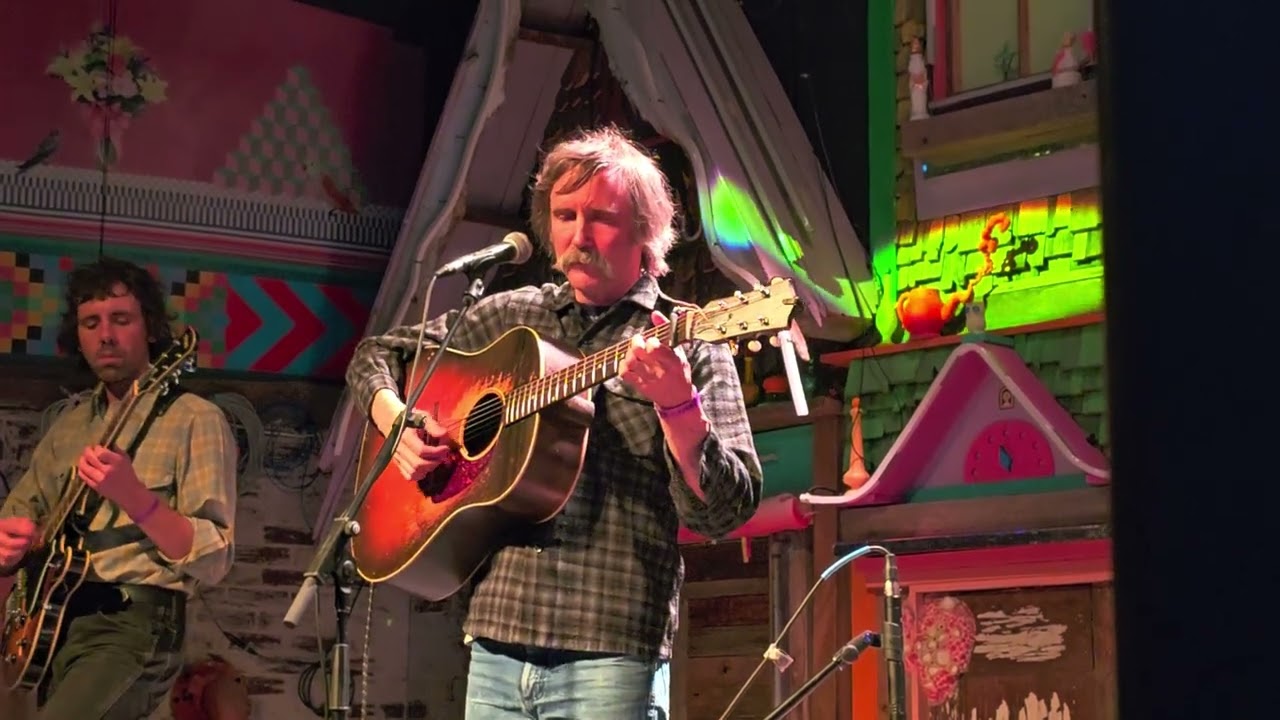 Dean Johnson live - Shake Me - 11/12/2025 Santa Fe,  New Mexico,  Meow Wolf 