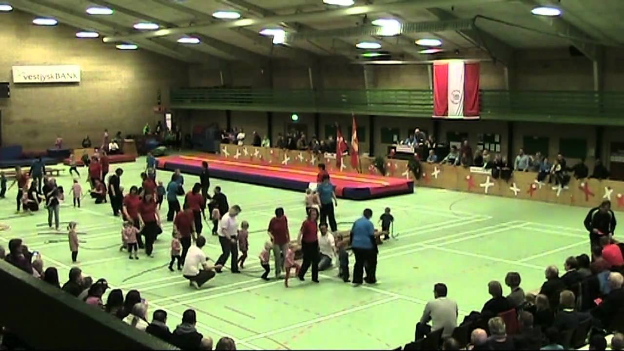 Struer Gymnastik Forening Forårs Opvisning 2011 : Mor/far barn hold