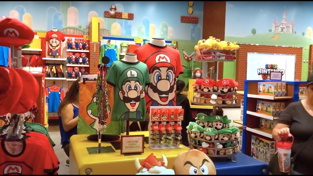 Super Nintendo World HOLLYWOOD - 3 STORE TOUR and more!