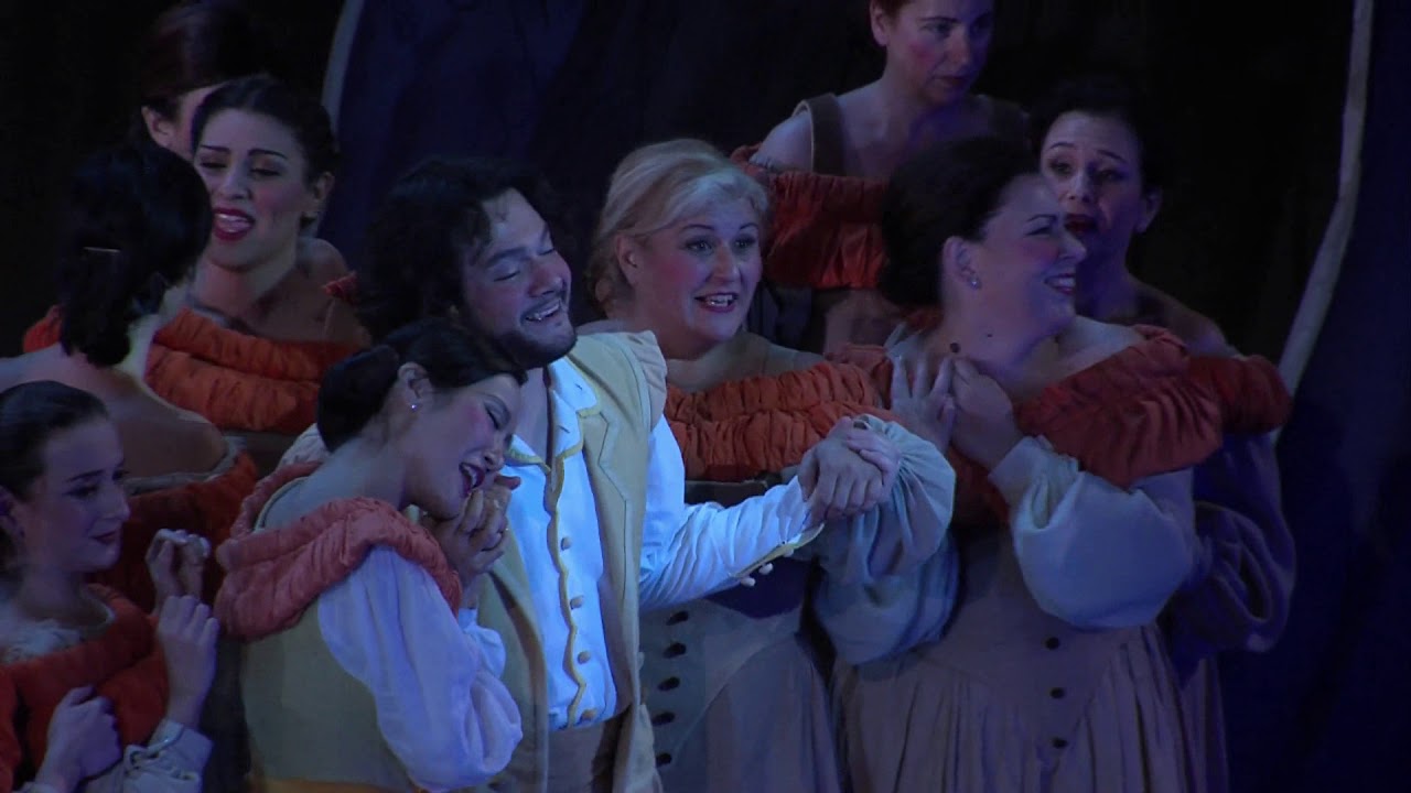 G. Donizetti - L'Elisir d'Amore - Saria possibile -Coro Lirico Siciliano, Macao Orchestra, R Weikert