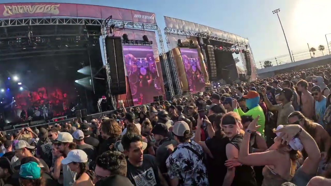 Arch Enemy - LIVE - Welcome to Rockville 2025 - MOSH PIT - CROWD SURFING - 5/15/2025 - CIRCLE PIT