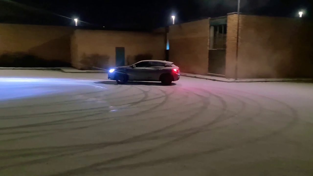 Infiniti Q30S Ice Skating