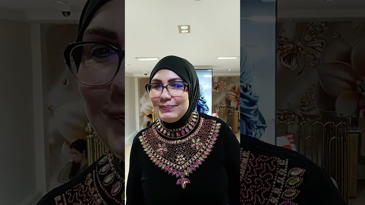 TRES BELLE COLLECTION ABAYA ET DES PETITS PRIX