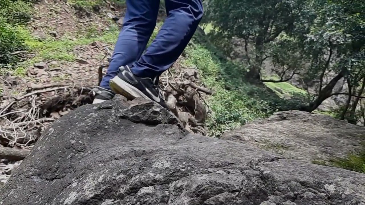 chichati waterfall cinematic video with Relaxing music | Trekking in forest | melghat |chikhaldara