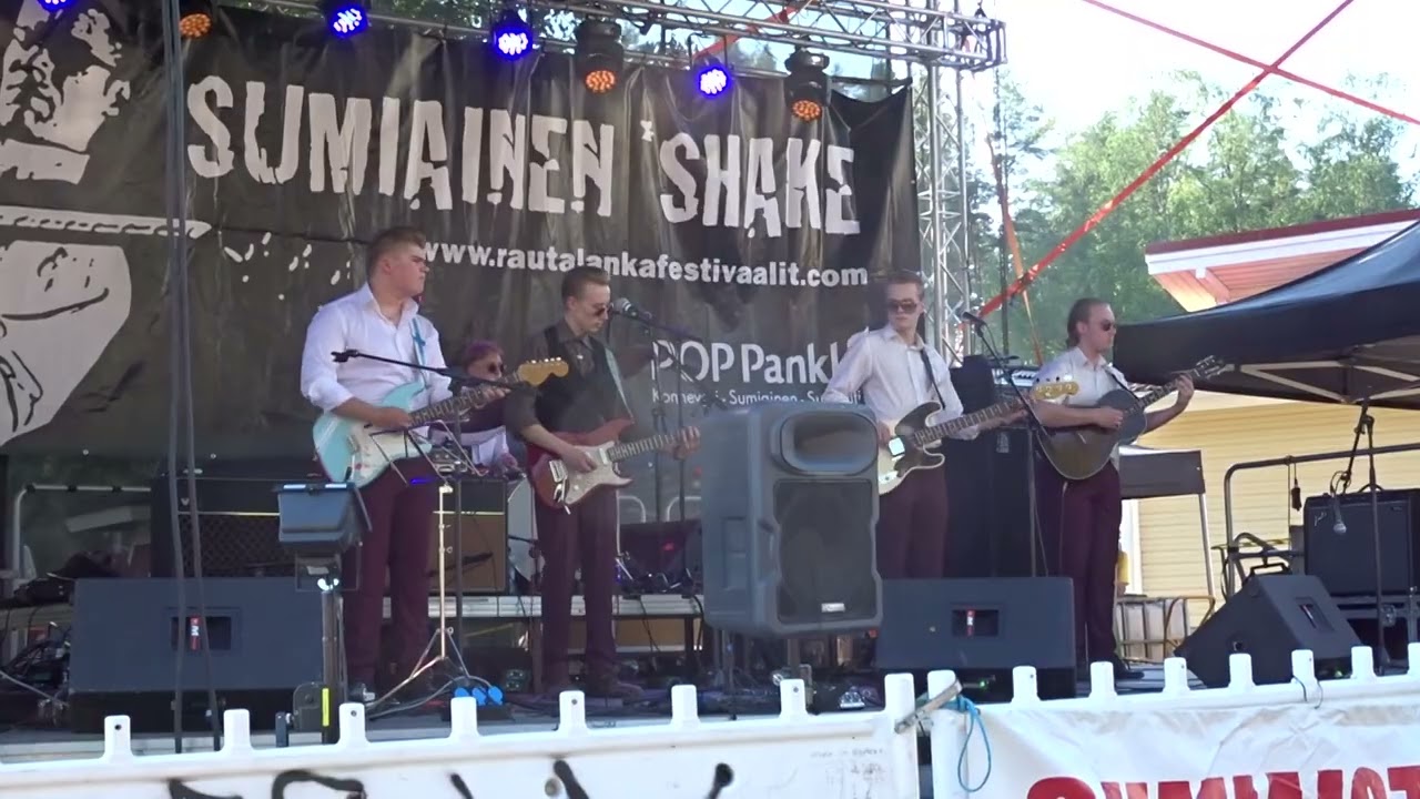 Rautalankayhtye The Hikers  -  Päivät Ilman Sinua  -  live @ Sumiainen Shake 12.7.2025