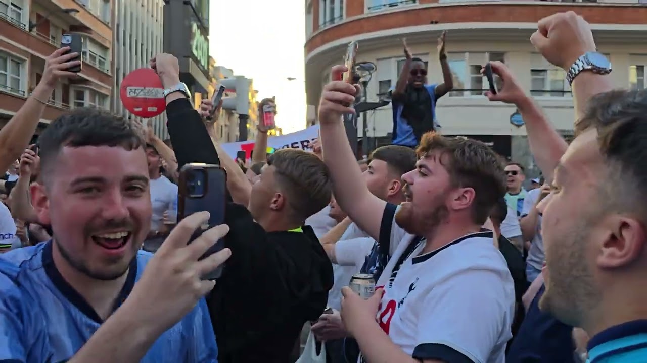 THE SPURS FANS IN THE STREETS IN BILBAO: Tottenham v Manchester United; Europa League Final