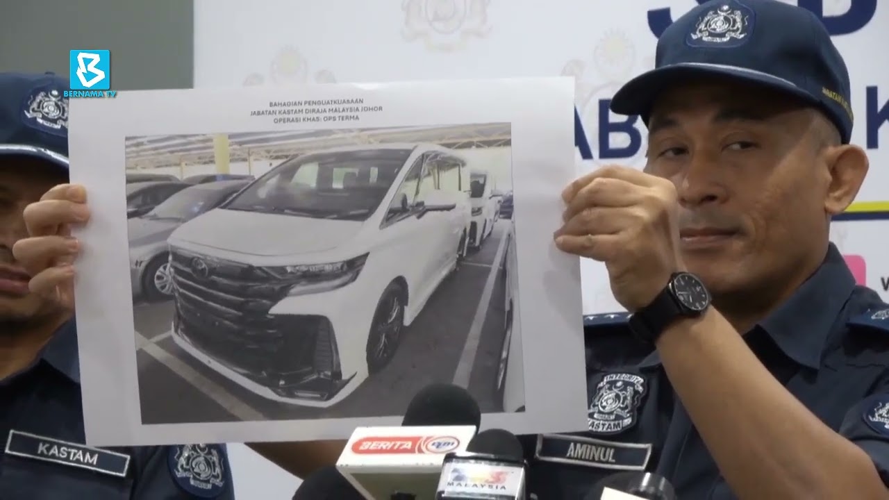 Johor customs seizes 42 luxury vehicles, liquor worth over RM36.9 mln
